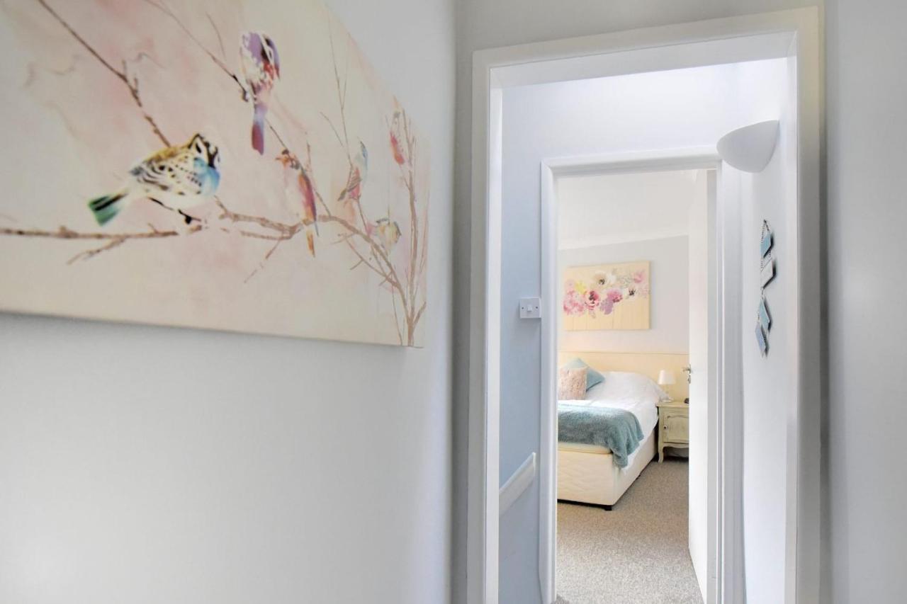 The Retreat Apartment Lyme Regis Exterior photo